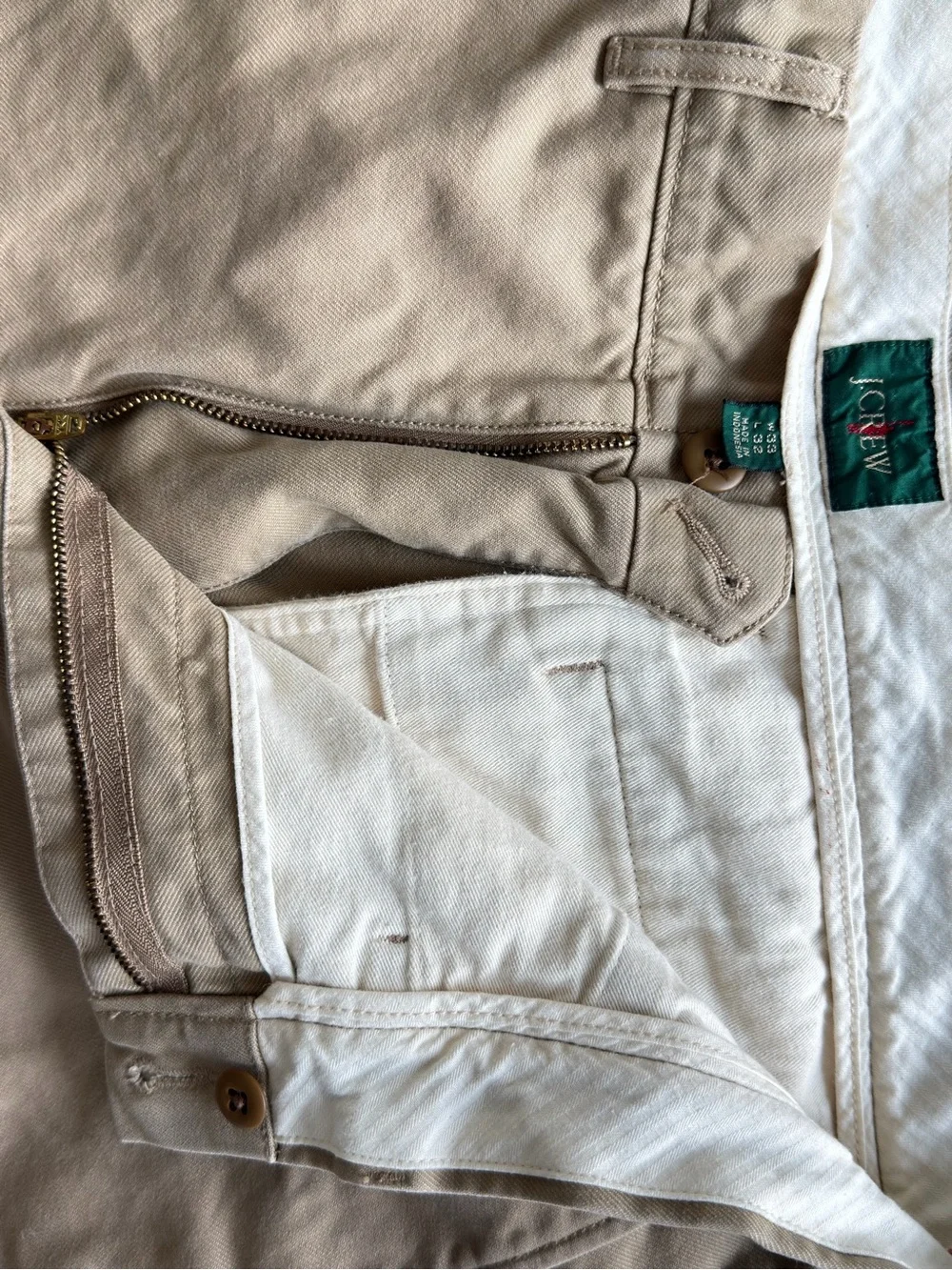 Men's Classic Khaki Straight-Leg Pants